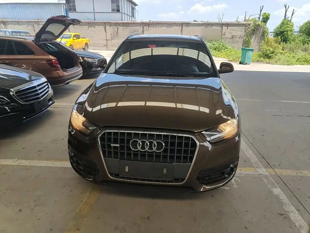 Фото 3 - Audi Q3