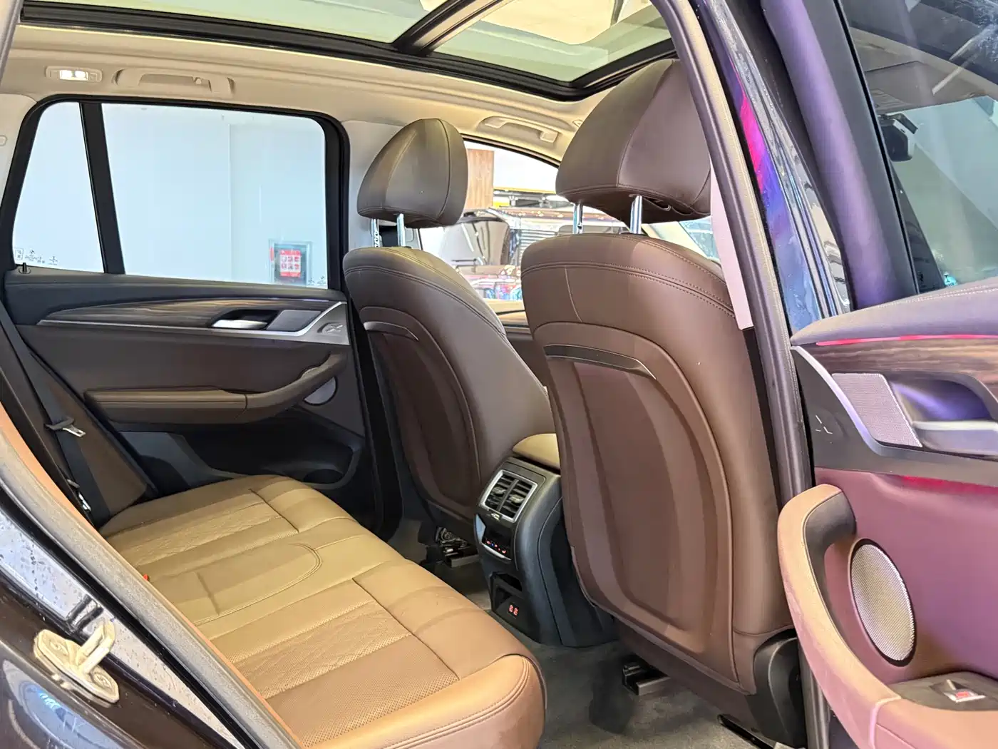 BMW X3 2022 Facelift xDrive30i Leading M Shadow Edition фото 15