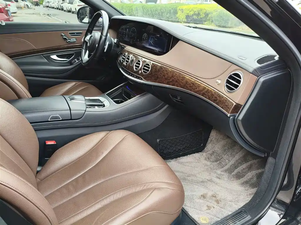 Mercedes-Benz S-Class 2019 S 320 L фото 15
