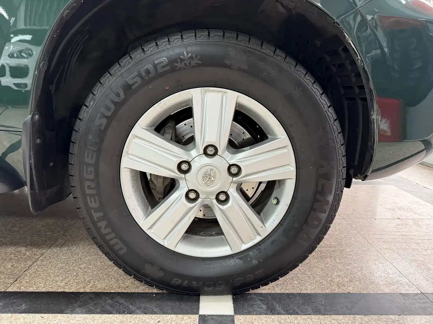 Toyota Land Cruiser 2012 4.6L Automatic VX-R фото 48
