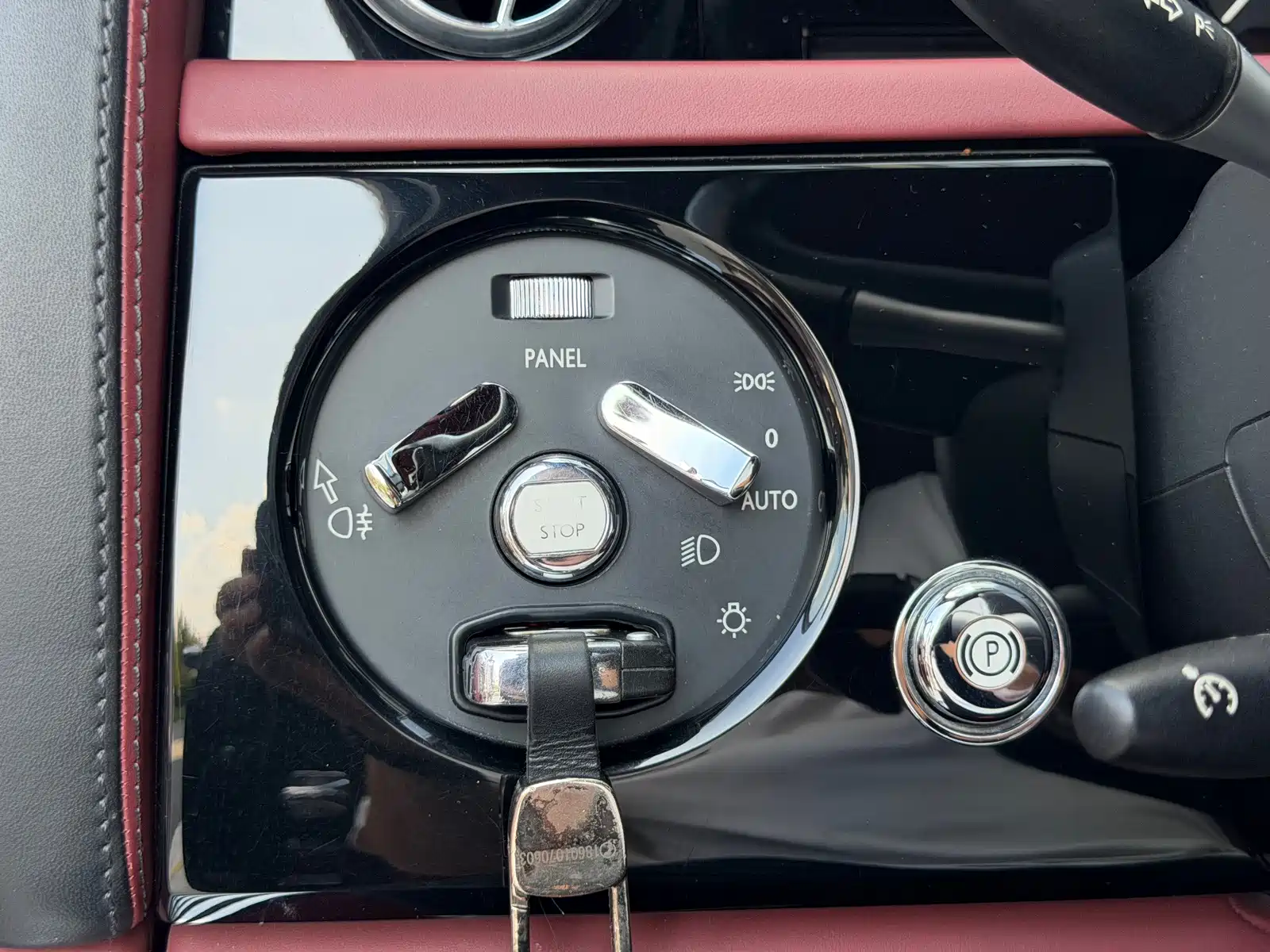 Фото 22 - Rolls-Royce Phantom