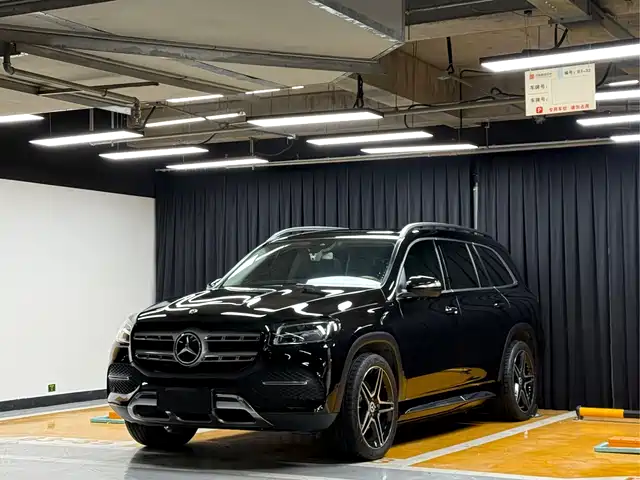 MERCEDES-BENZ GLS
