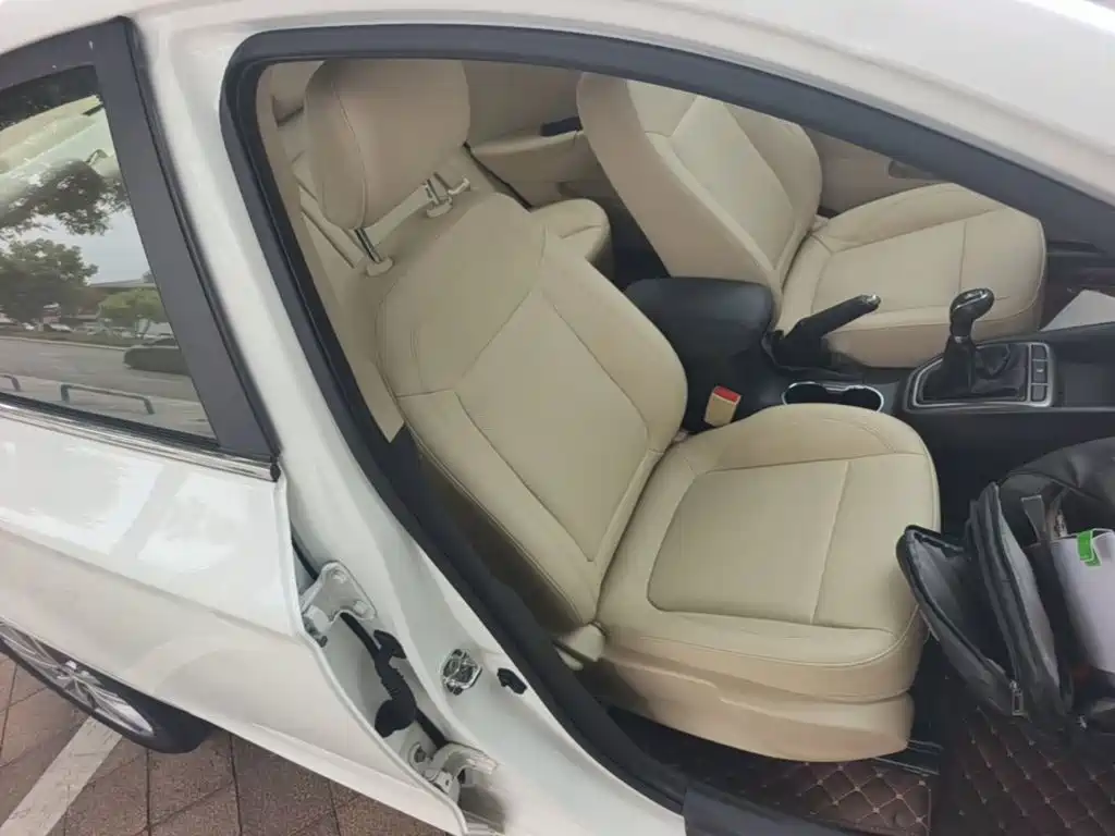 Changan Eado 2017 2016 1.6L Manual Trend