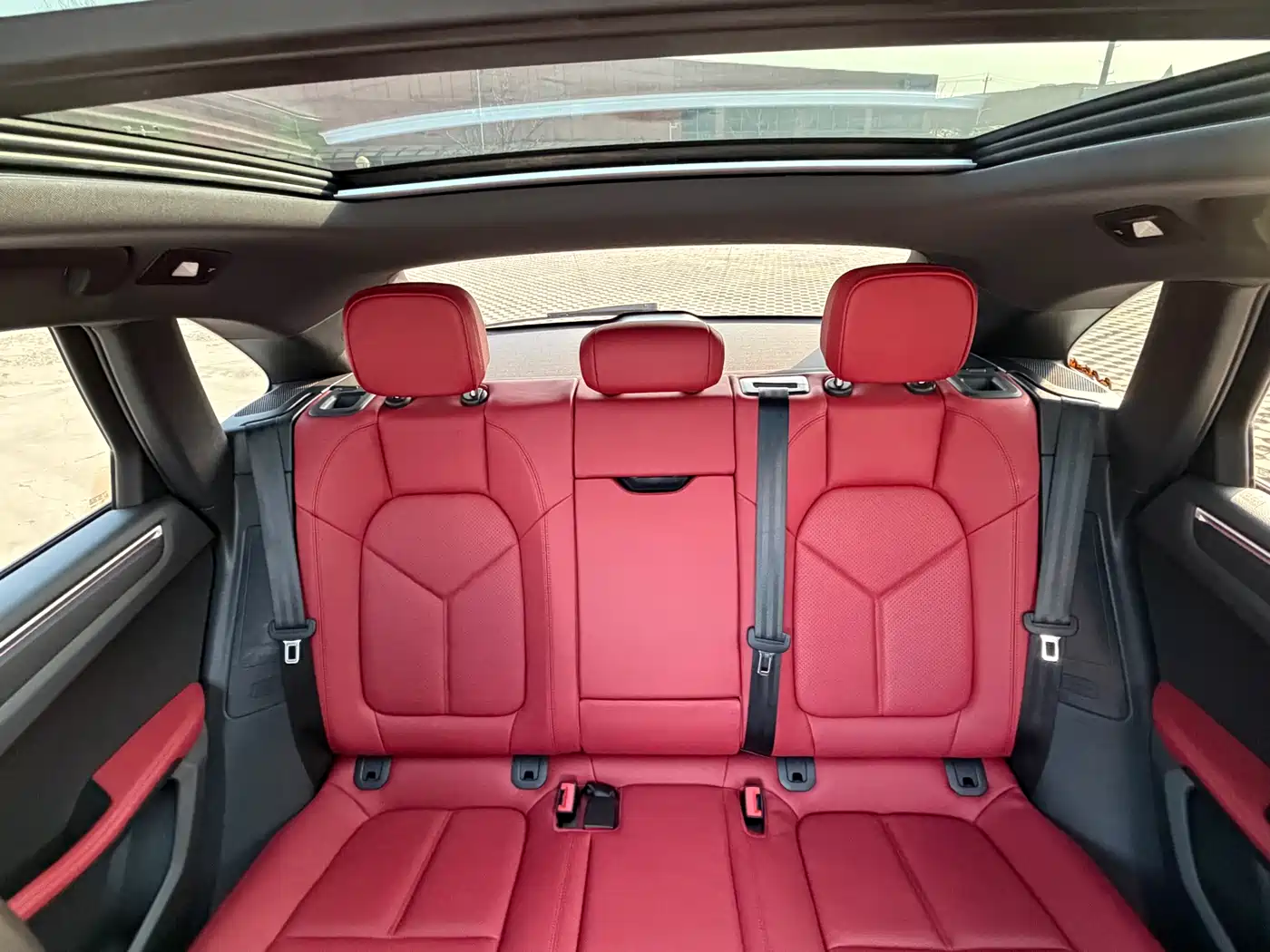Porsche Macan 2017 Macan 2.0T фото 15