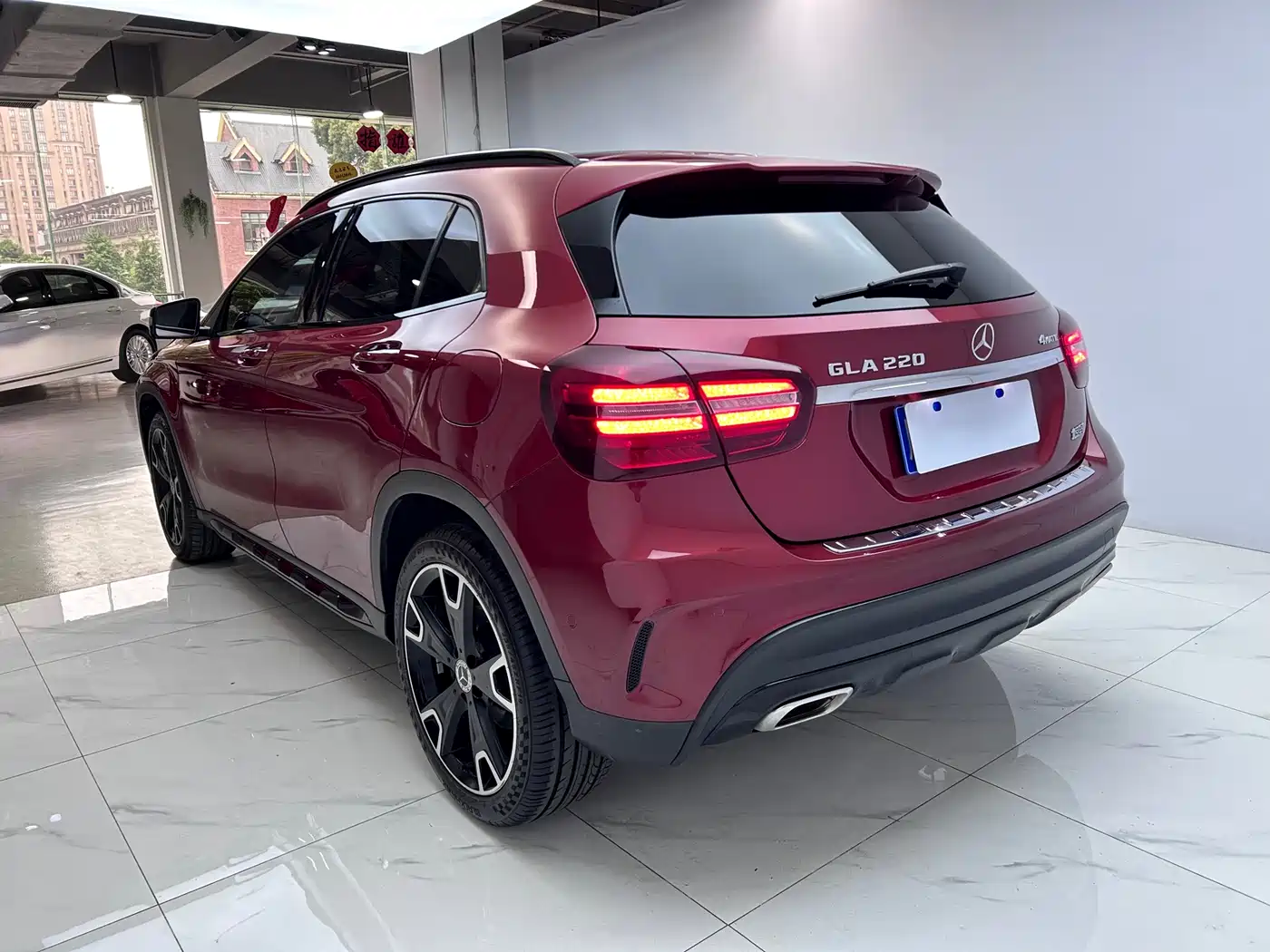 Mercedes-Benz GLA 2018 GLA 220 4MATIC Sport фото 5