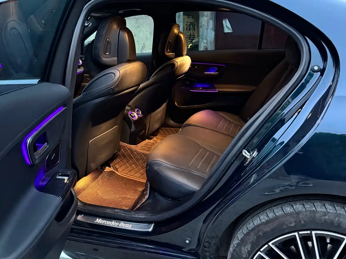 Mercedes-Benz C-Class 2024 C 260 L Sport фото 5