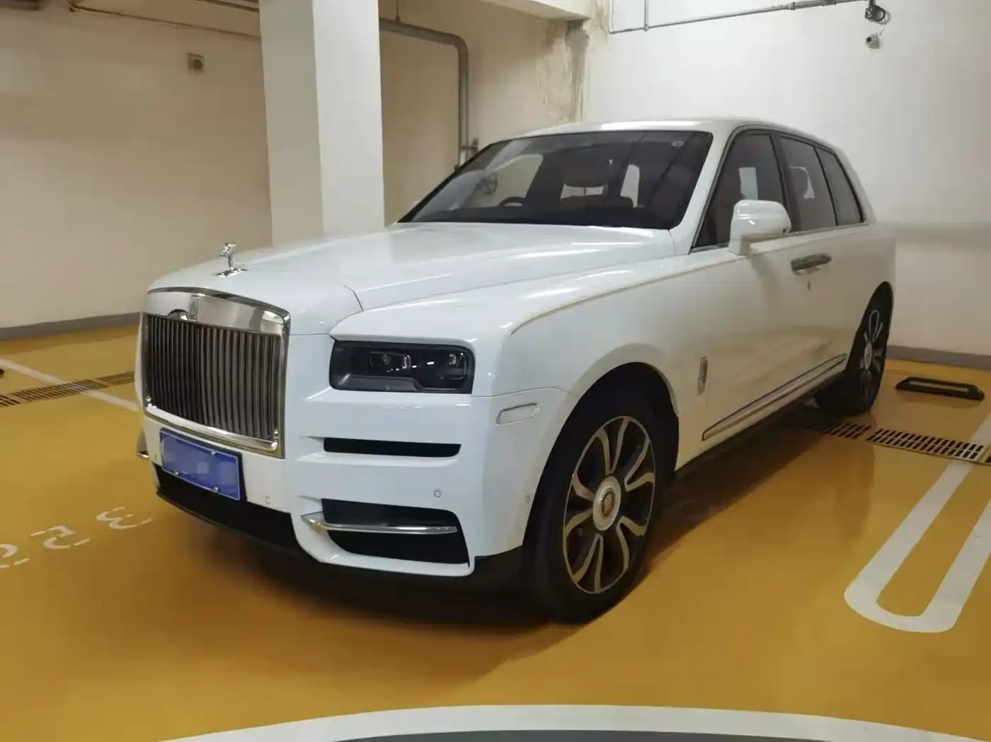Rolls-Royce Cullinan 2024 4-Seater