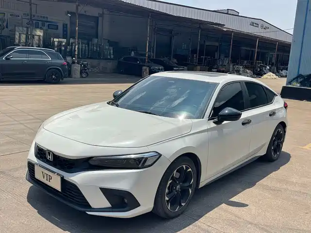 Honda Civic HATCHBACK 240TURBO CVT, Ultra Sharp