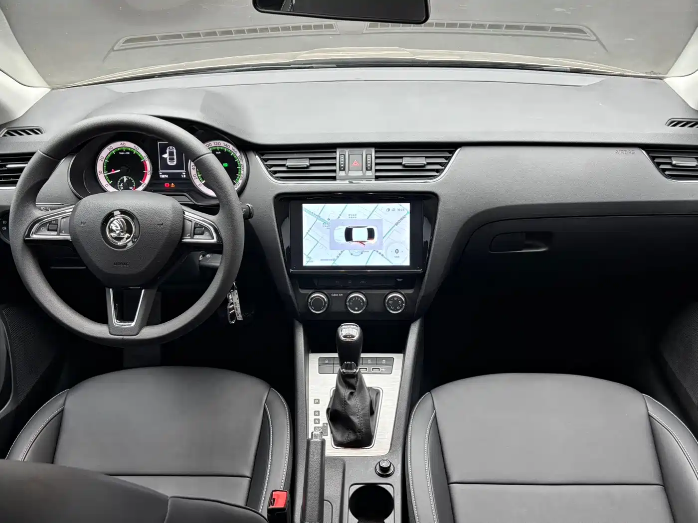 Škoda Octavia 2022 1.5L Automatic Comfort Edition фото 15