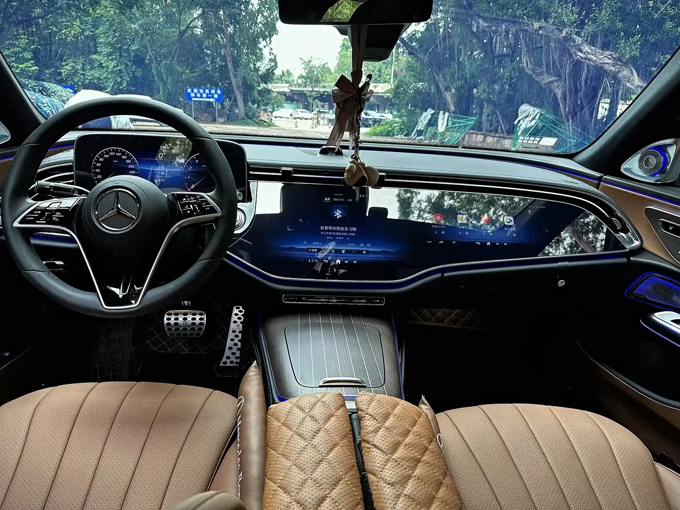 Mercedes-Benz E-Class 2024 Model E 300 L Luxury фото 18
