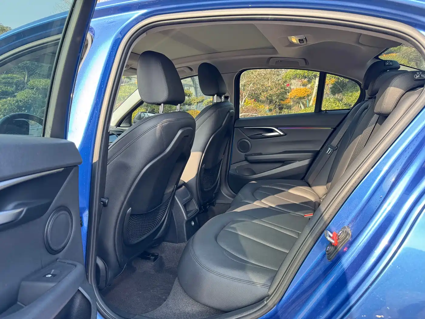 BMW 1 Series 2017 118i Sport фото 6