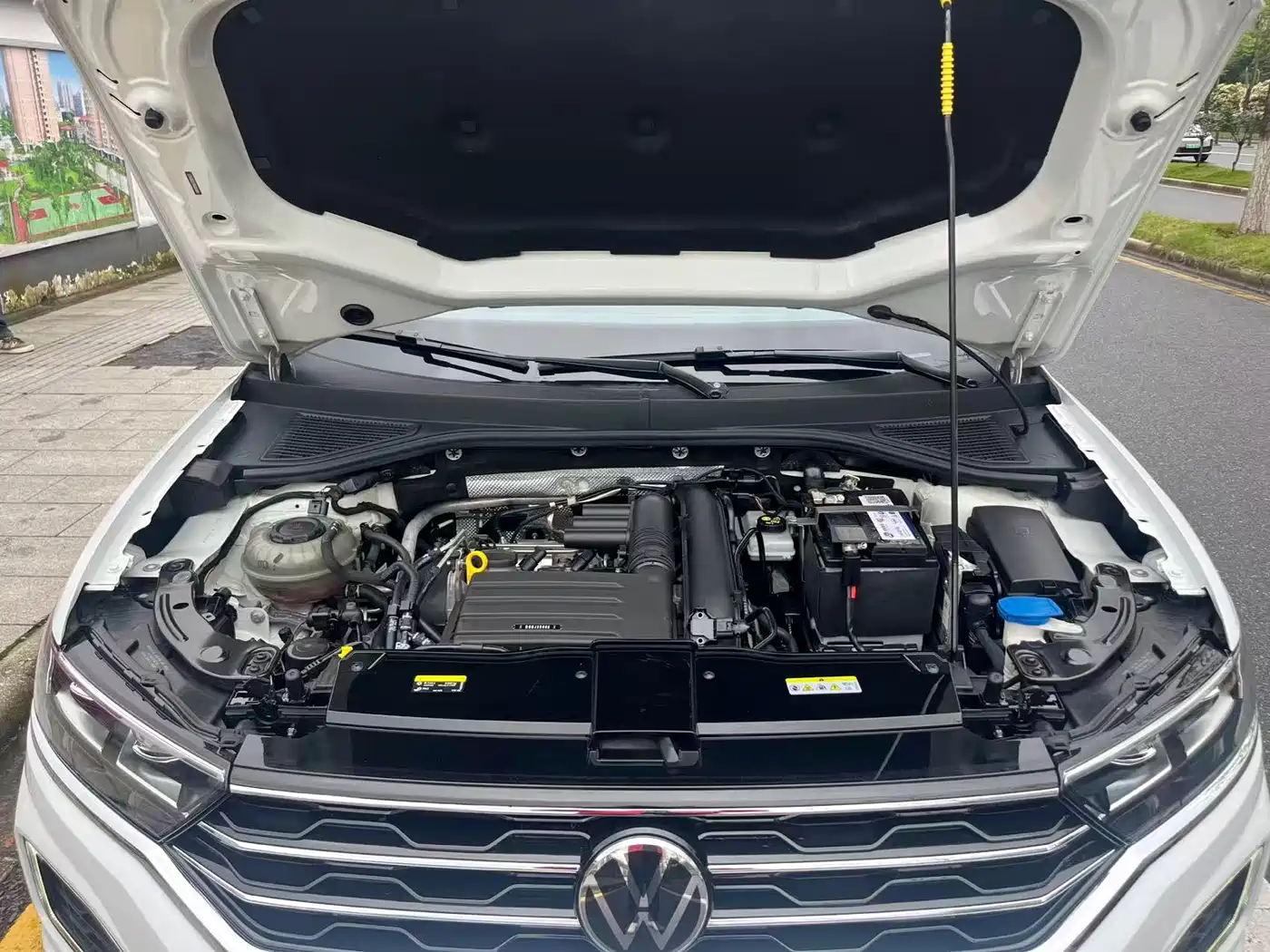 Volkswagen T-ROC 2021 280TSI DSG 2WD Comfort Smart Connect Edition фото 17