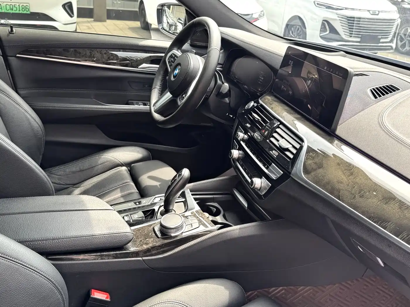 BMW 6 Series GT 2021 630i M Sport Package фото 6