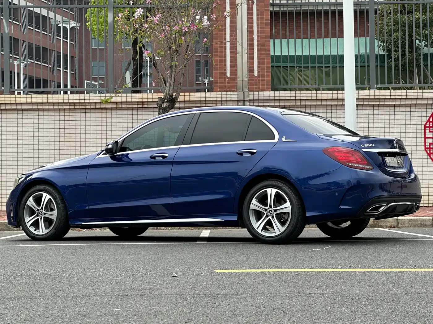 Mercedes-Benz C-Class 2019 Facelift C 260 L Sport фото 4