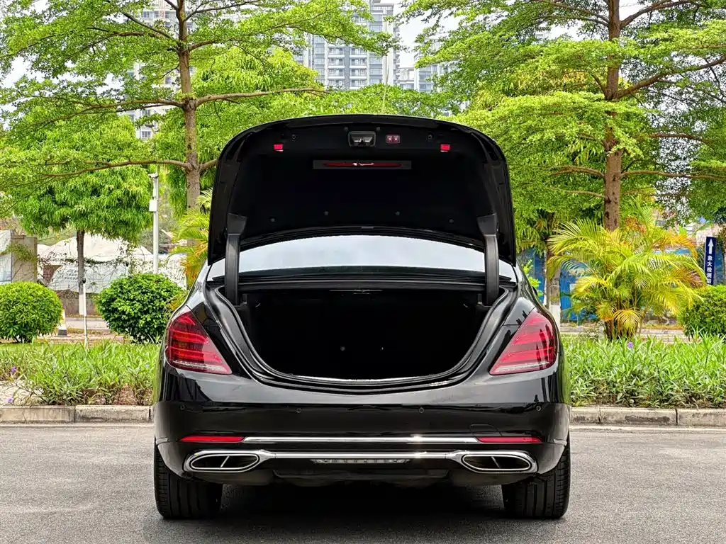Mercedes-Benz Maybach S-Class 2018 S 560 4MATIC фото 32