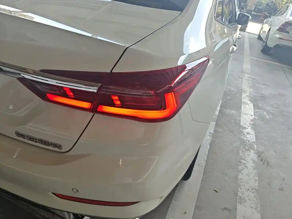 Ford Escort 2022 2021 1.5L Automatic Diamond Edition