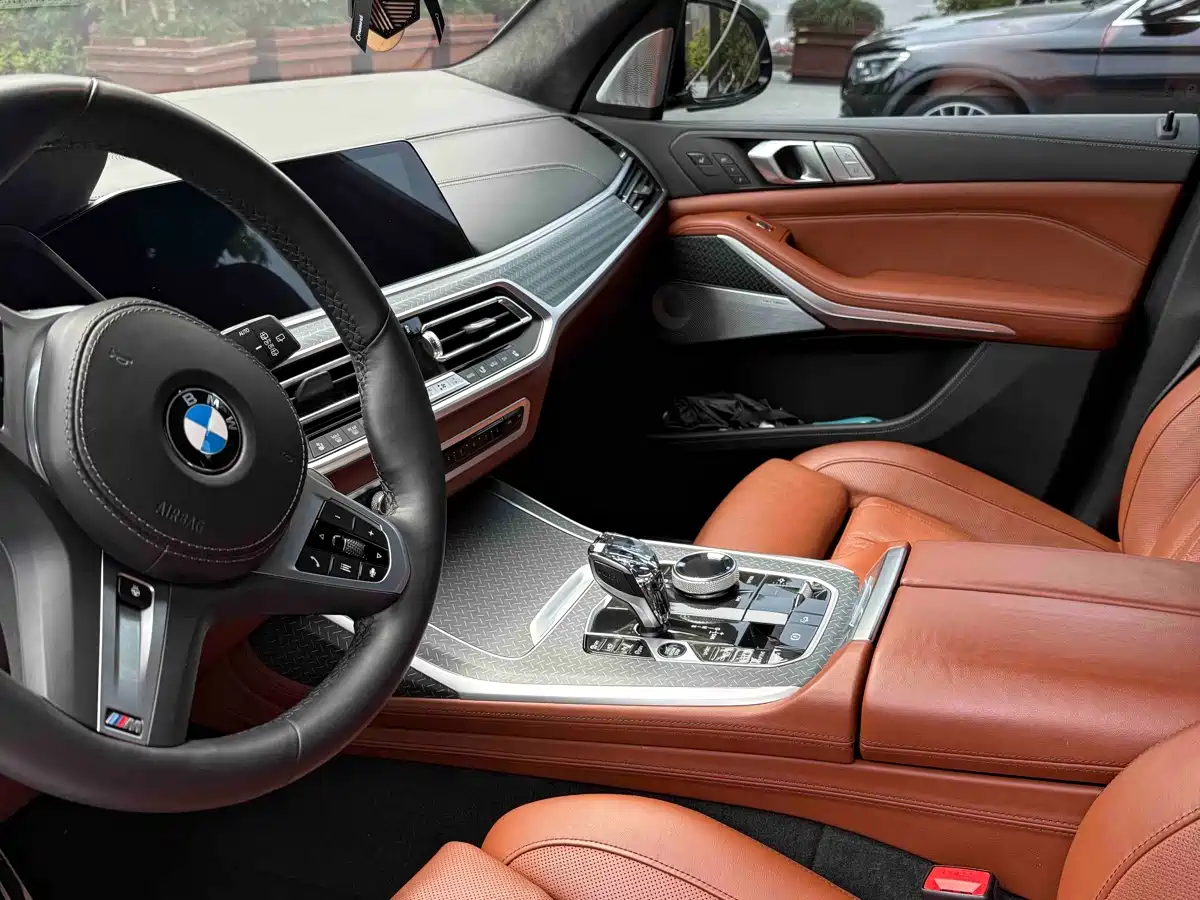 BMW X7 2022 xDrive M50i фото 5