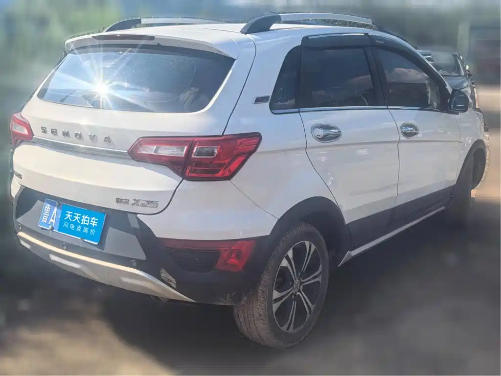 BAIC Senova X25 2016 2015 1.5L Automatic Elite