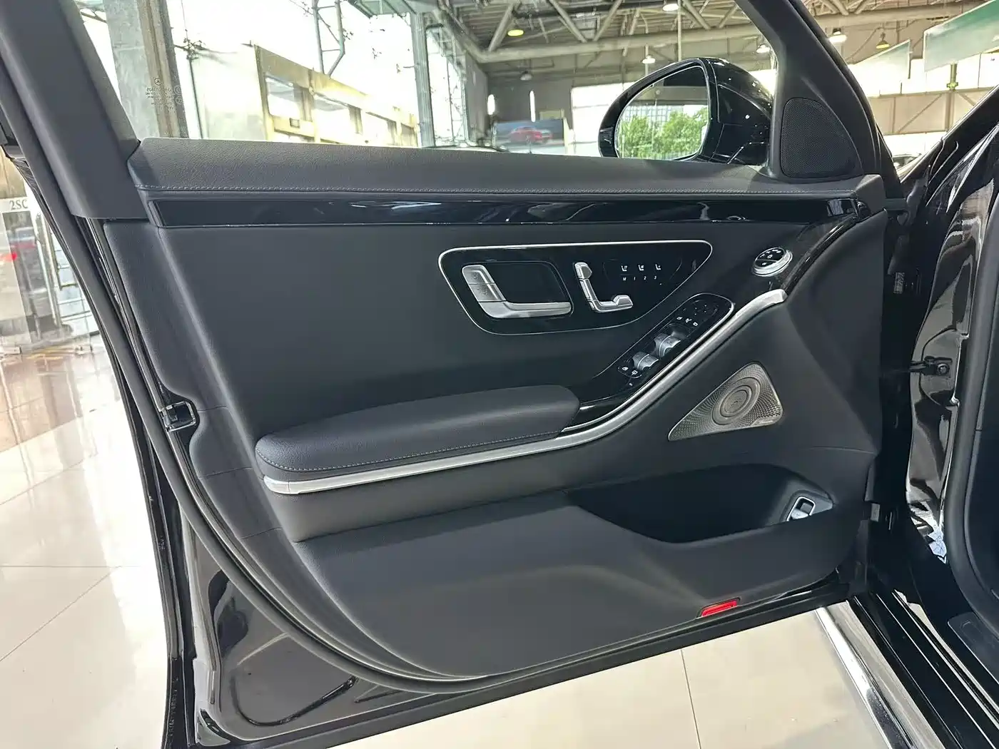 Mercedes-Benz S-Class 2023 Facelift S 450 L 4MATIC фото 4