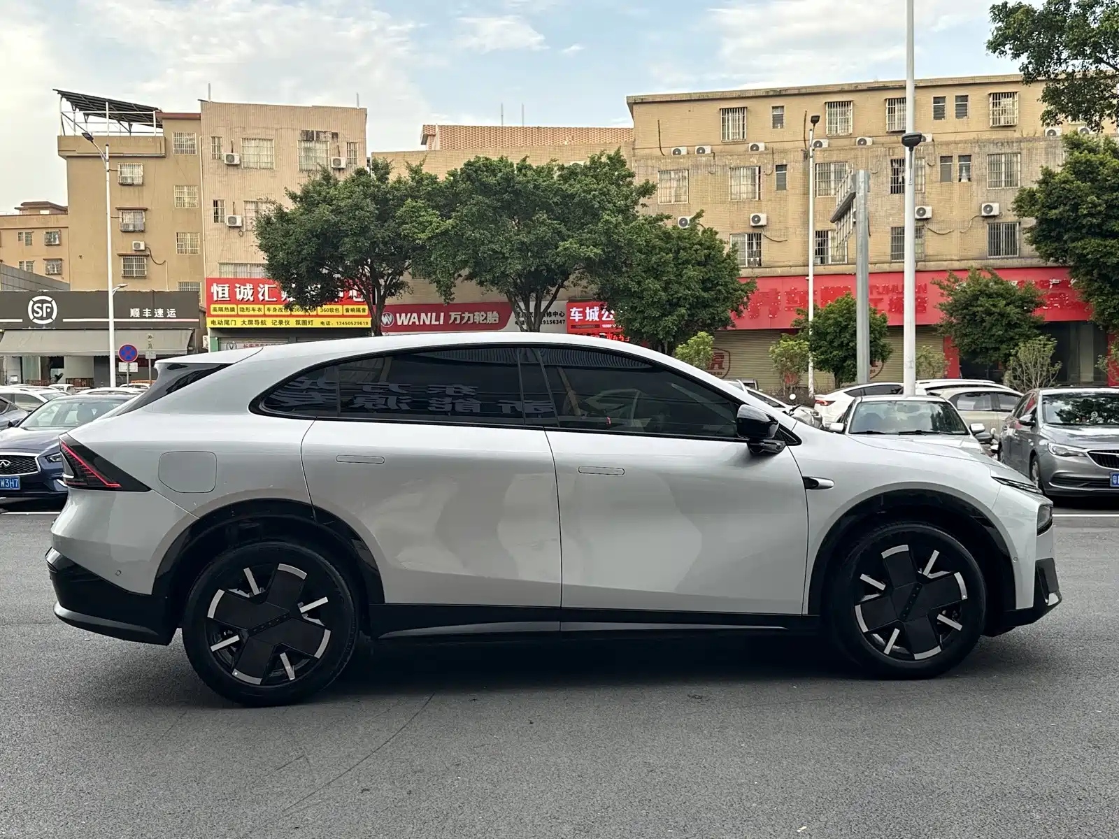 Фото 8 - XPeng G7