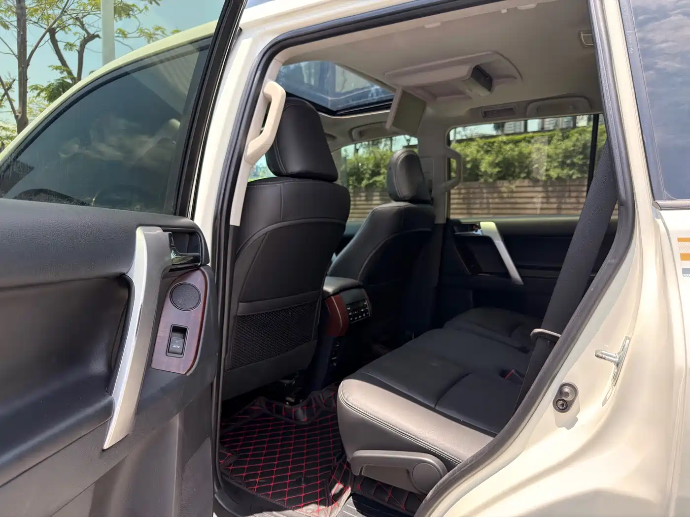 Toyota Prado 2016 3.5L Auto VX NAVI фото 7