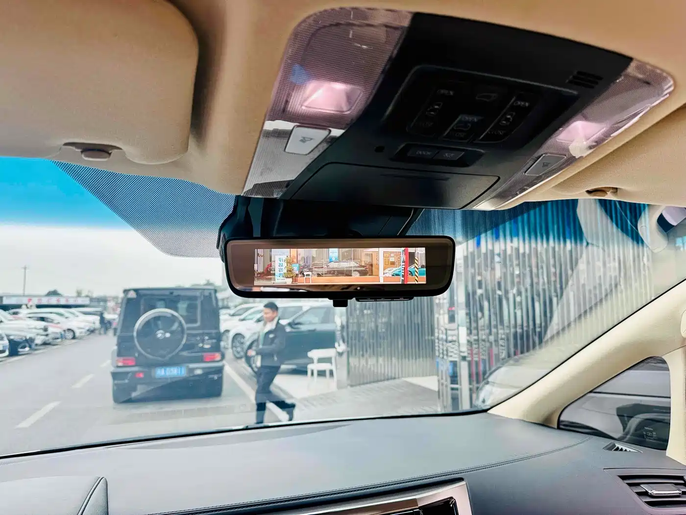 Toyota Alphard 2019 Hybrid 2.5L Premium Edition фото 14