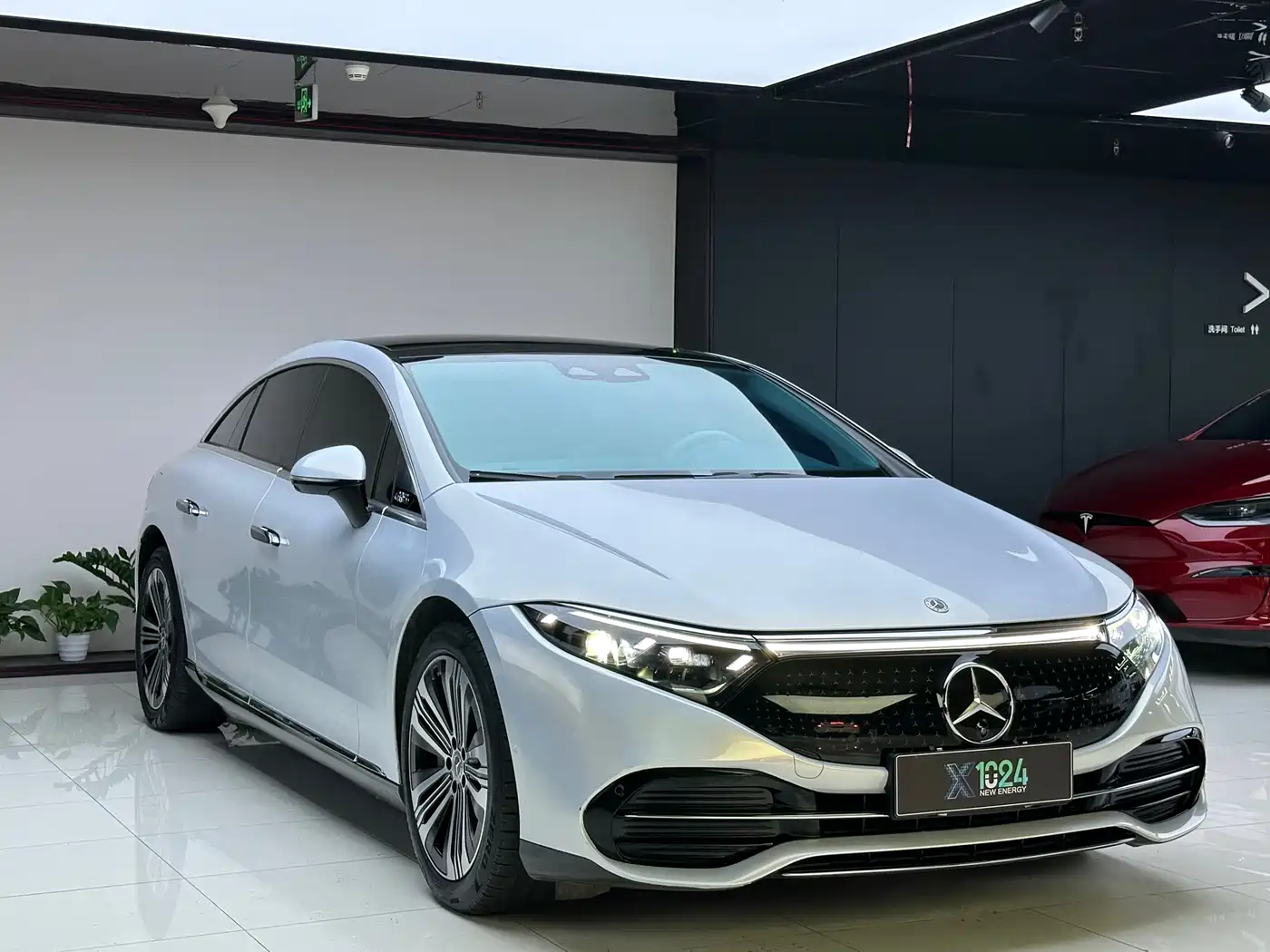 Mercedes-Benz EQS 2022 Model Year Facelift 450+ Pioneer Edition фото 3