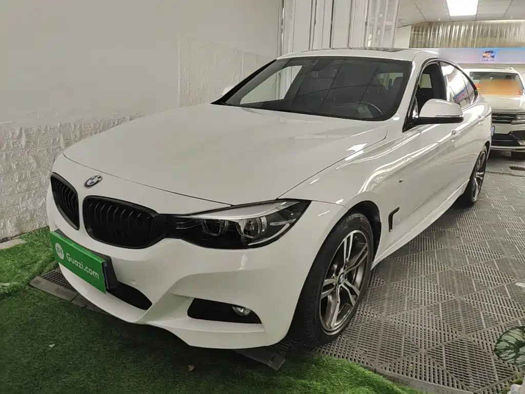 BMW 3 Series GT 2021 2020 320i M Sport Package