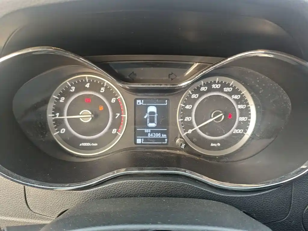 Baojun 560 2016 2016 1.8L Manual Elite