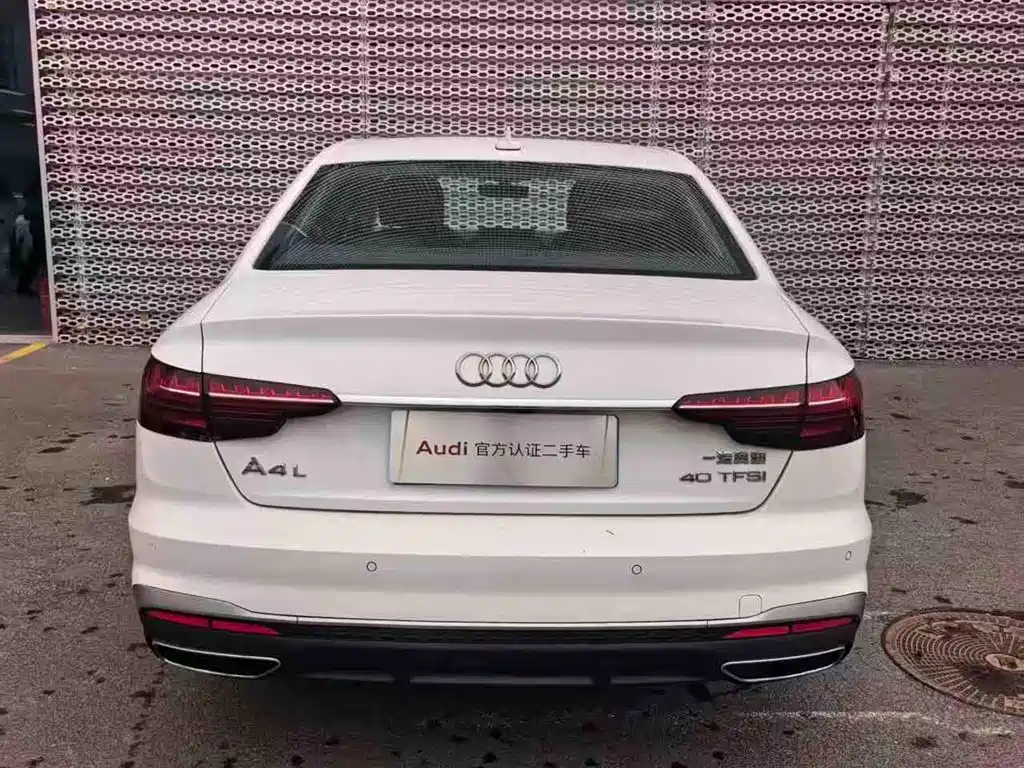 Audi A4L 2024 40 TFSI Fashion Dynamic фото 2