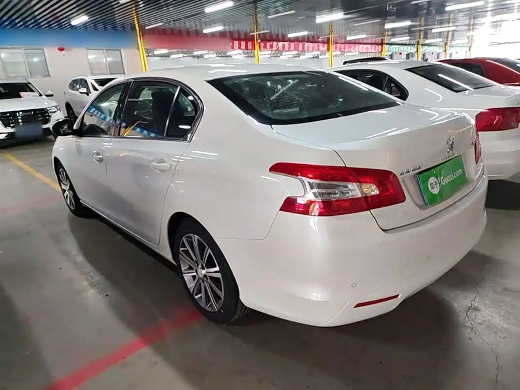 Peugeot 408 2014 1.8L Automatic Luxury Edition фото 5