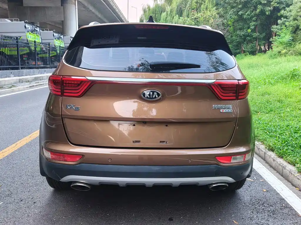 Kia KX5 2016 2016 Model 1.6T Automatic 2WD Premium