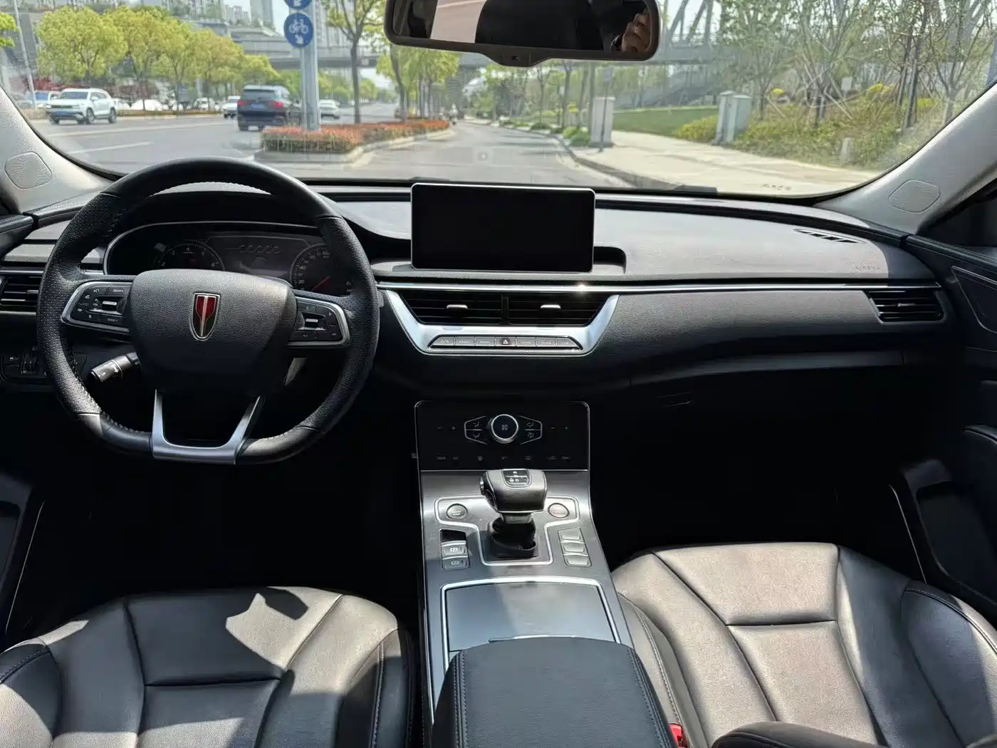 Hongqi H5 2022 Classic 1.8T Auto Smart Connect Flagship Comfort Edition фото 11