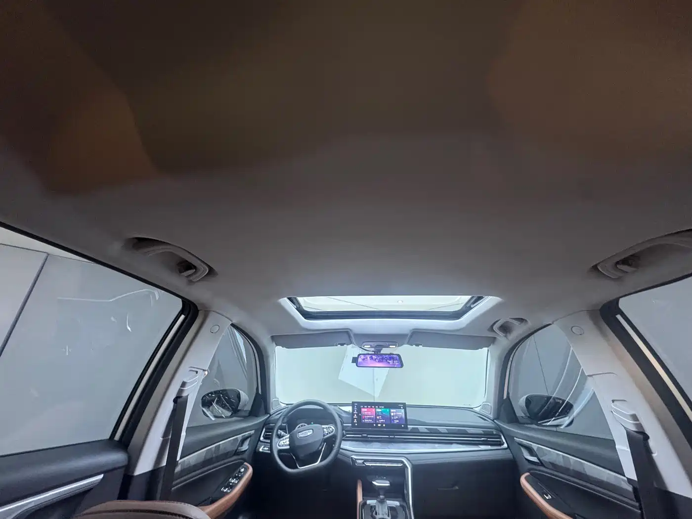 GEELY AUTOMOBILE VISION X6