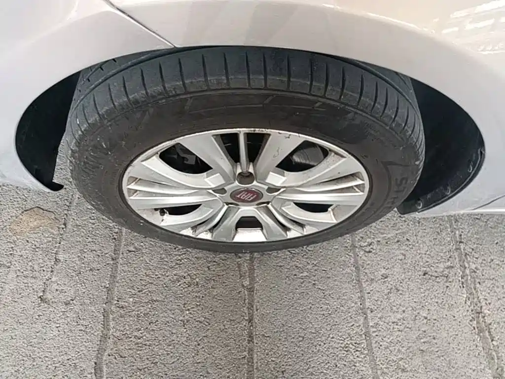 Фото 23 - Fiat Viaggio