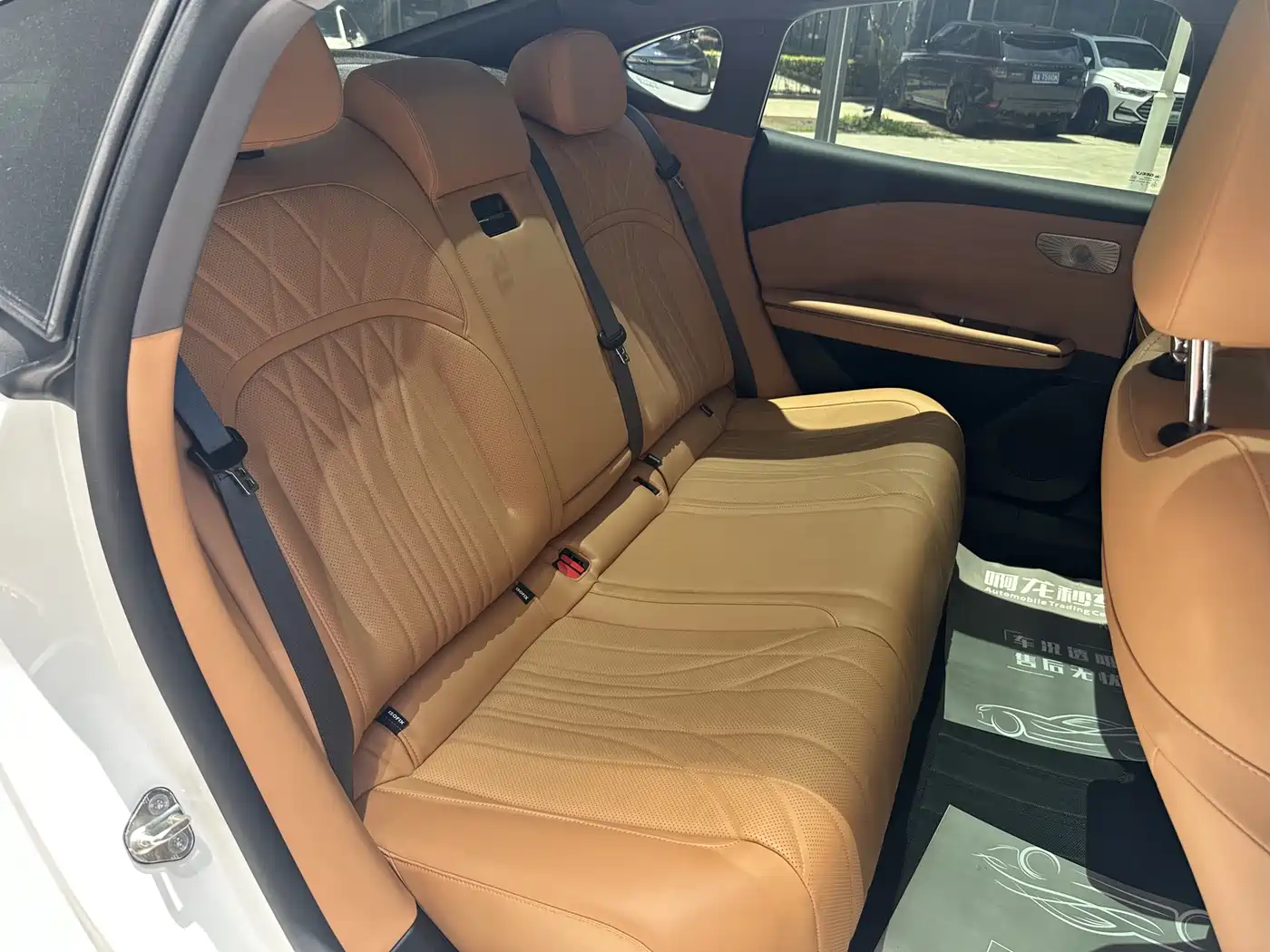 Geely Galaxy Galaxy Xingyao 8 2025 130km EM-P Starship Edition фото 8