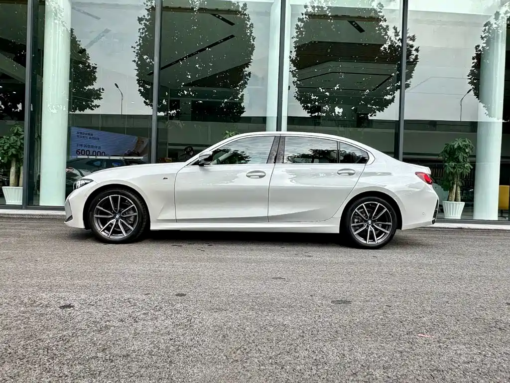 BMW 3 Series 2026 2026 325Li M Sport Package