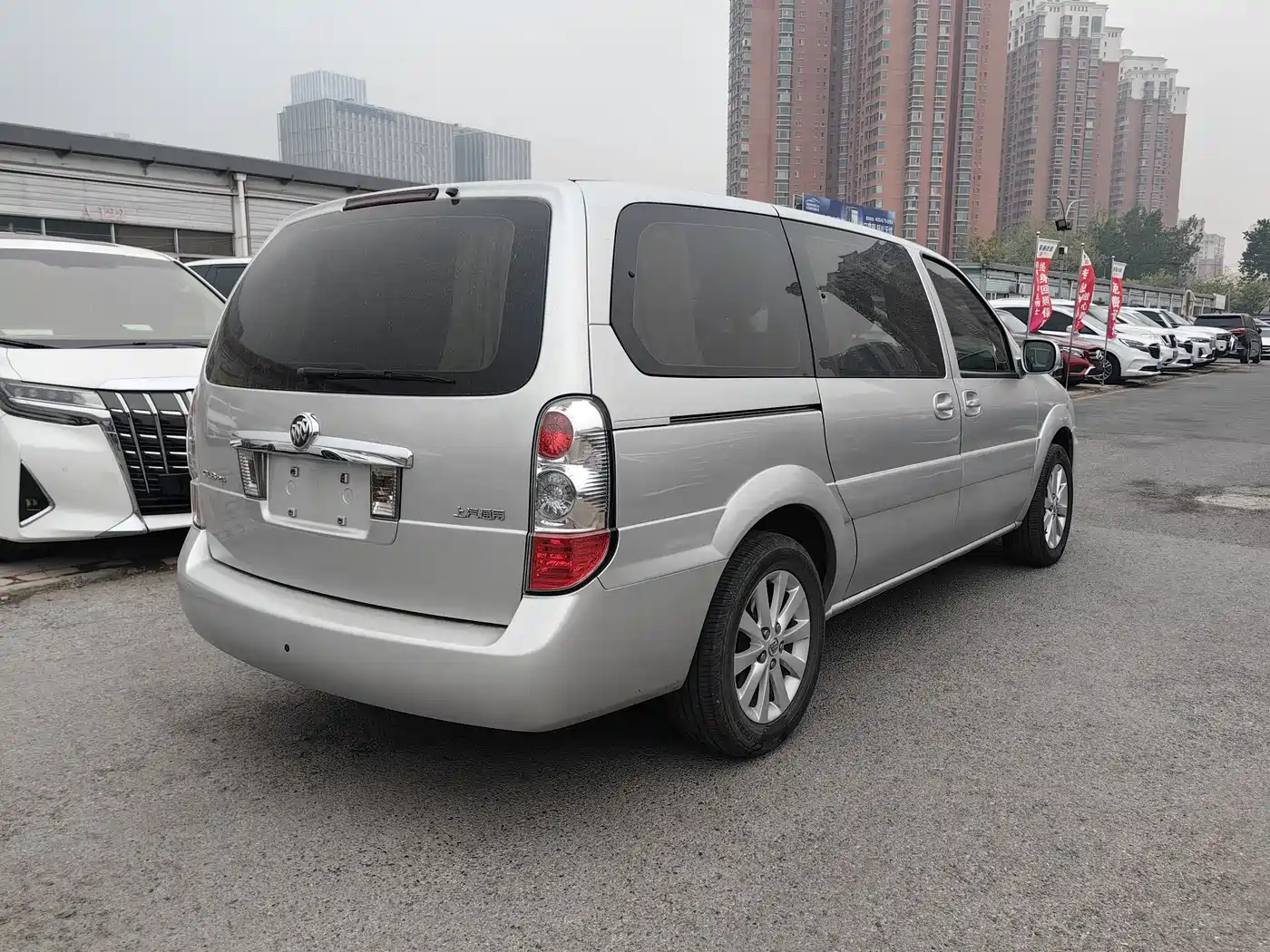 Buick GL8 2014 2.4L Classic Edition фото 13