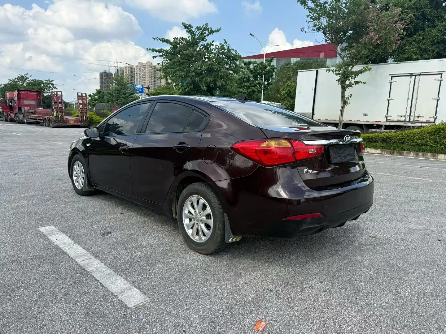 Photo 6 - Kia K3