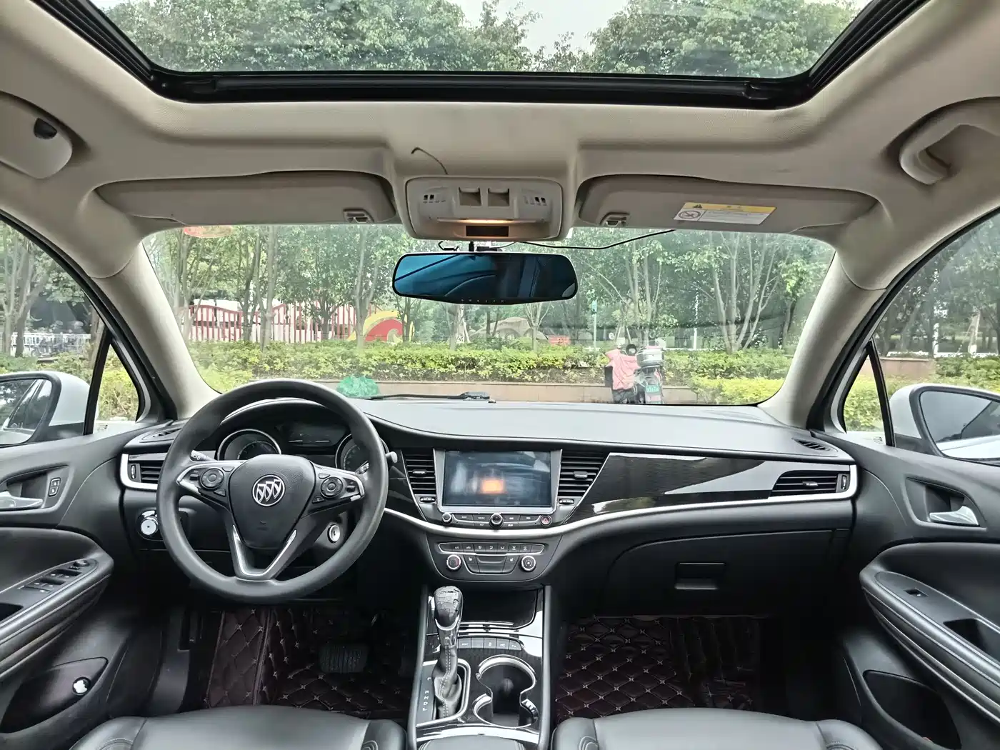 Buick Verano 2015 Sedan 20T Dual-clutch Elite фото 5