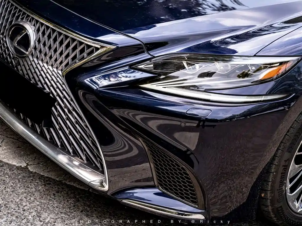 Lexus LS 2018 500h Excellence Edition China V фото 2
