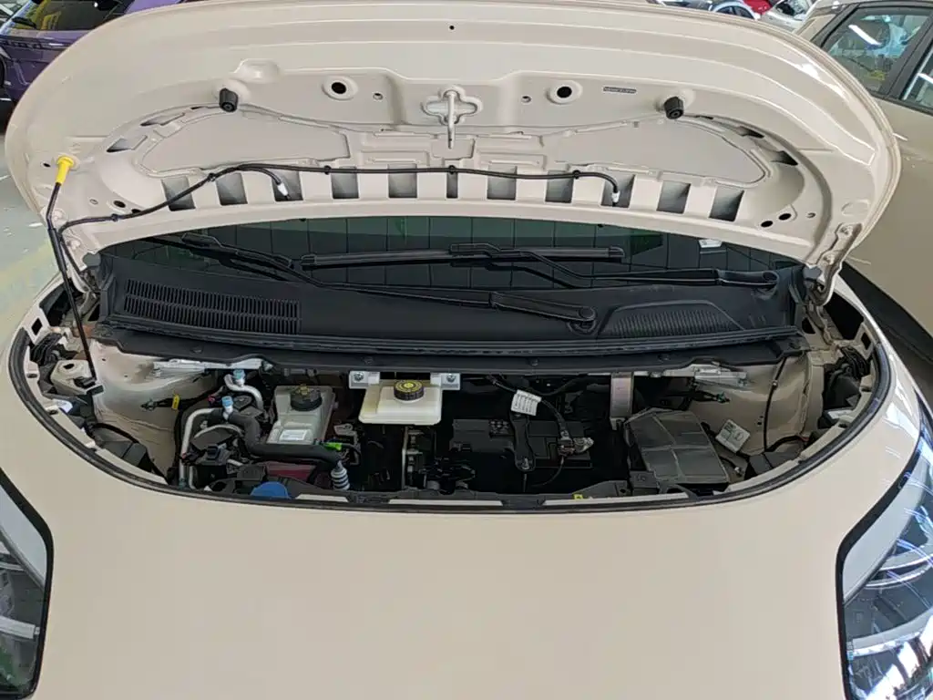 Aion UT 2026 2025 Model 330 Starlight Edition