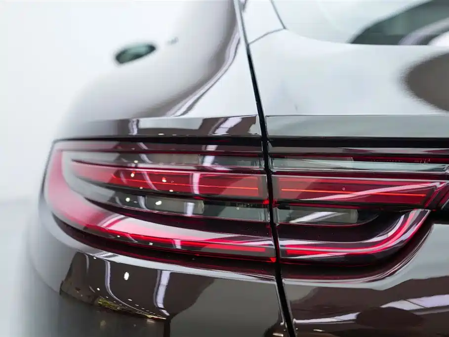 Porsche Panamera 2019 Panamera Executive Long Wheelbase 2.9T фото 19