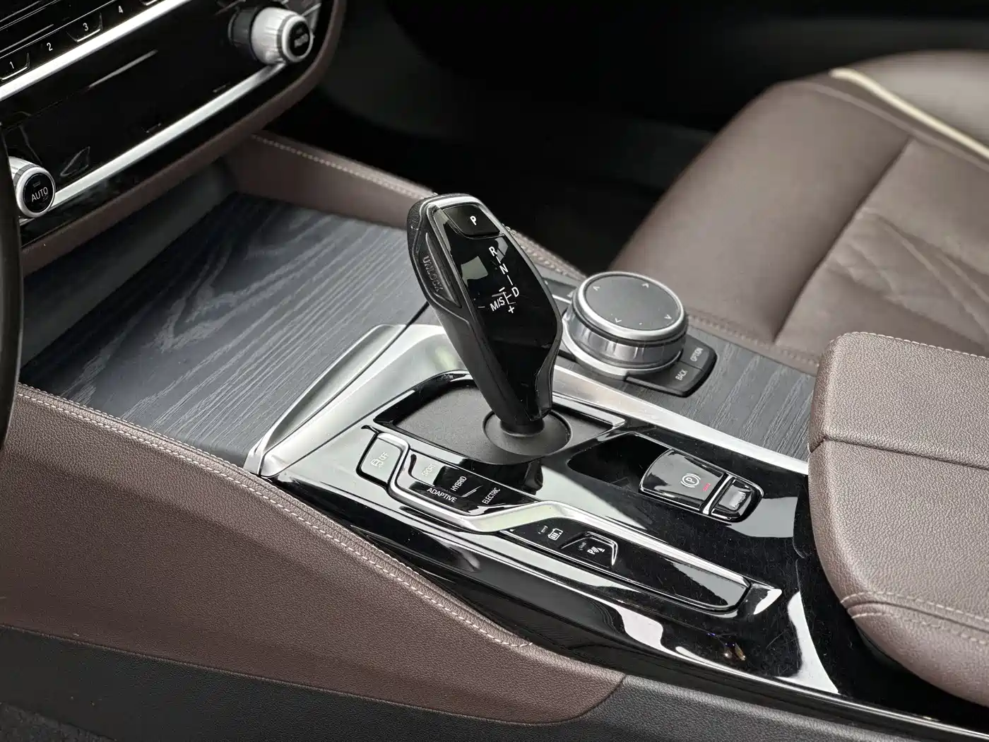 BMW 5 SERIES NEW ENERGY