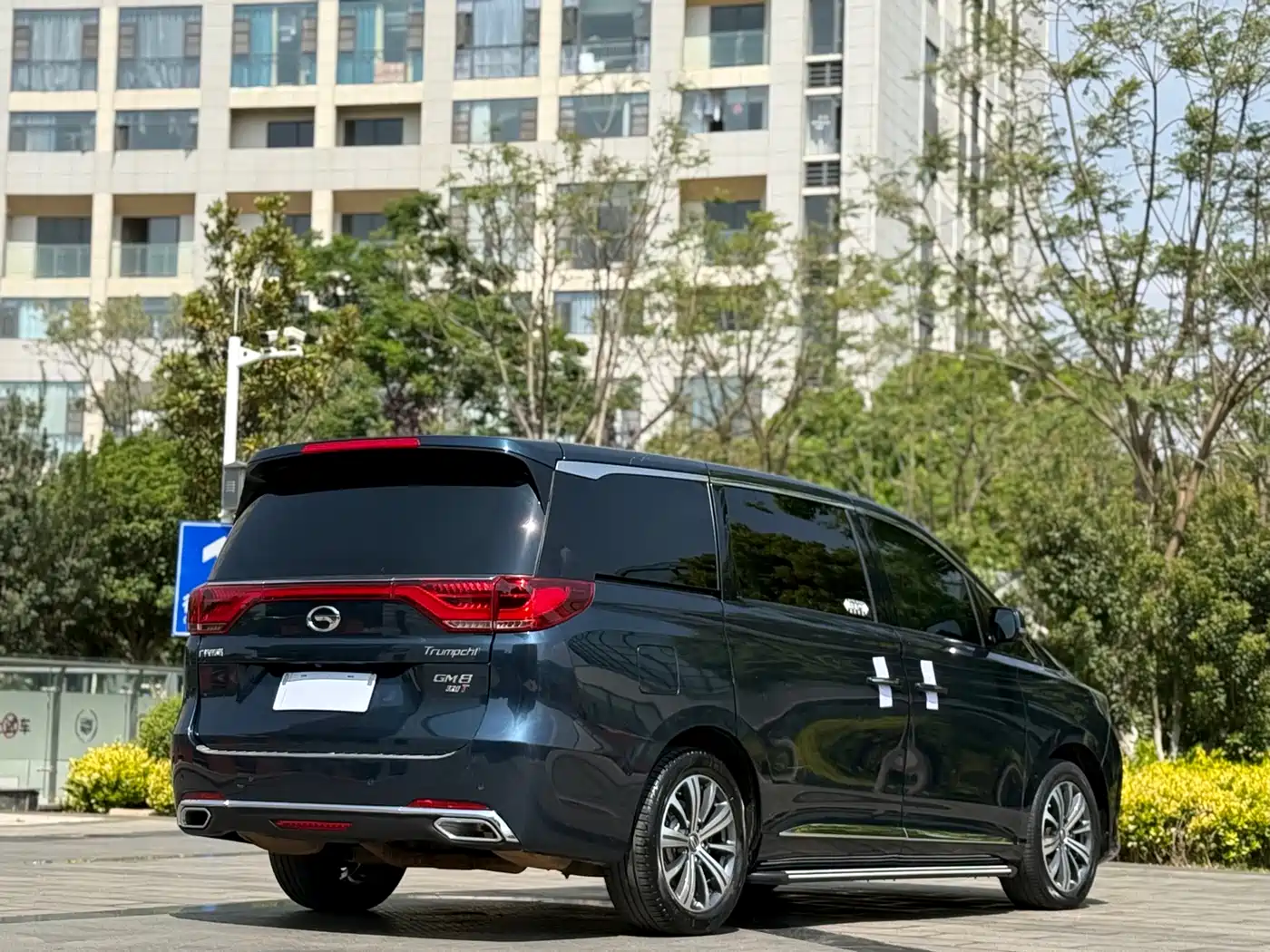 GAC Trumpchi Trumpchi M8 2018 320T Premium Edition фото 7