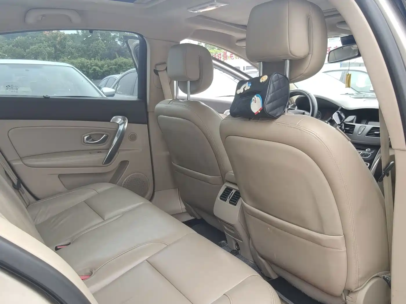 Renault Latitude 2013 2011 2.5L Auto Luxury Navigation