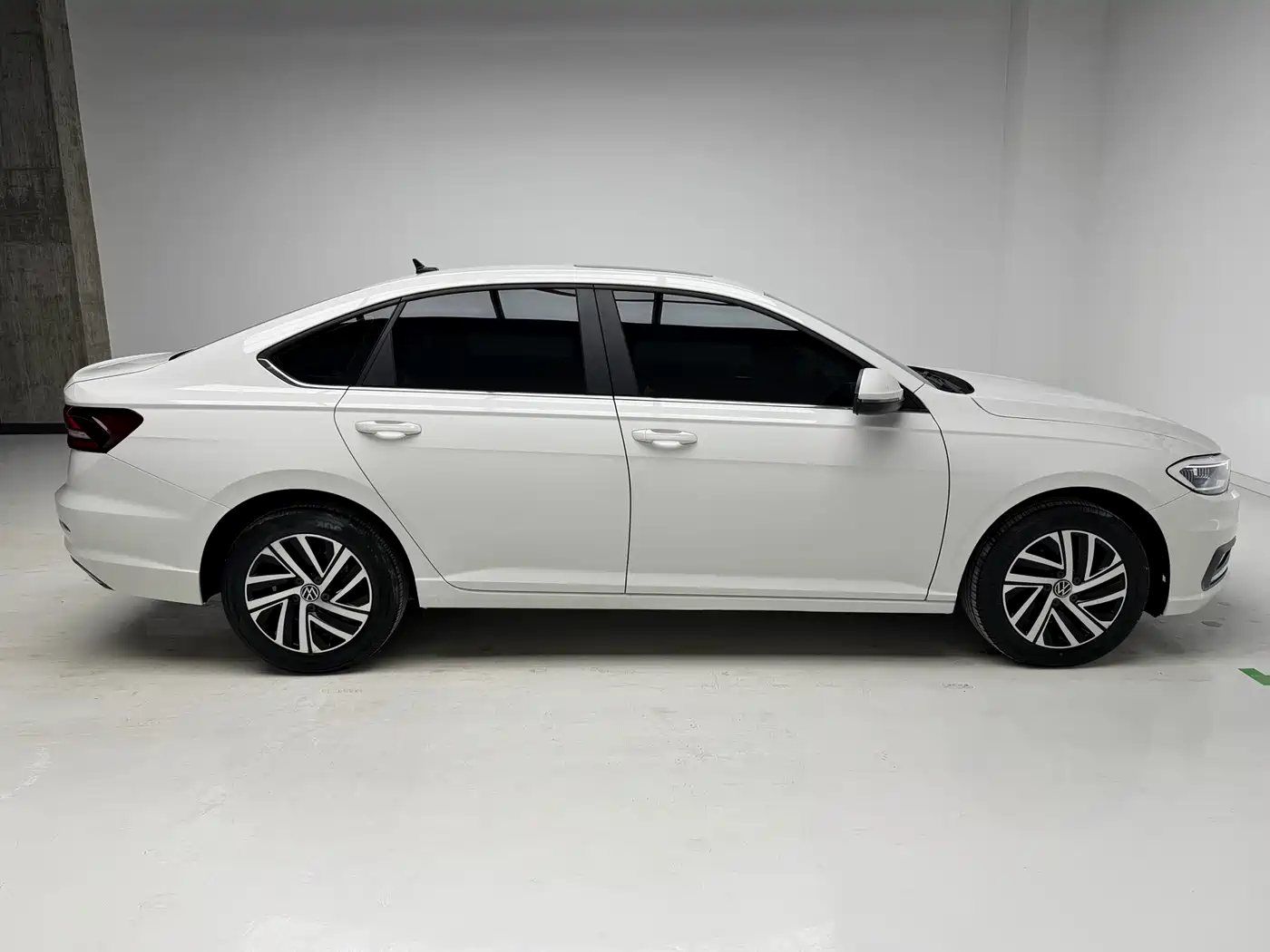 Volkswagen Lavida 2022 280TSI DSG Comfort Edition фото 9