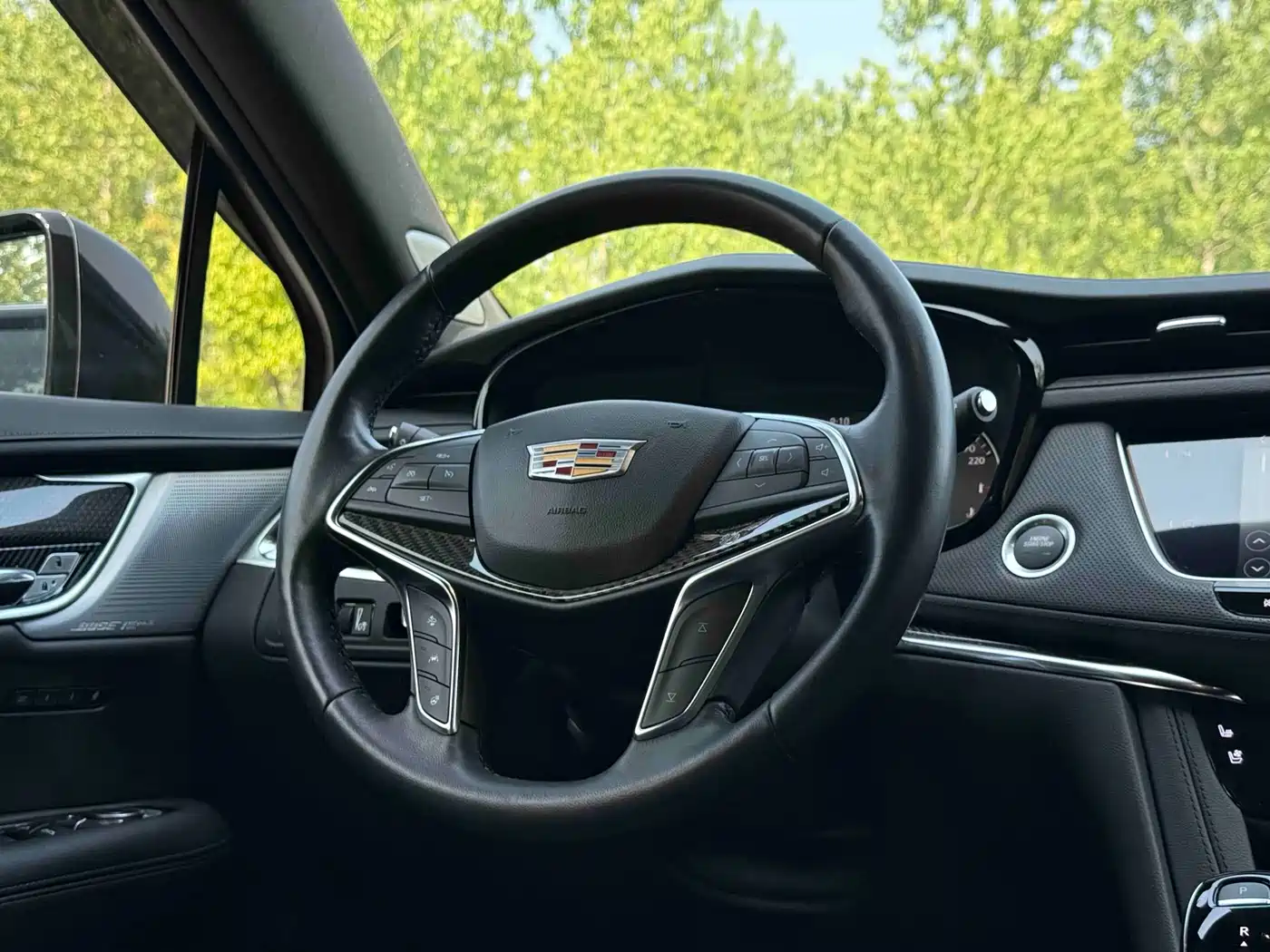 Cadillac XT5 2023 Model 2.0T 4WD Premium (Ultimate Edition) фото 4