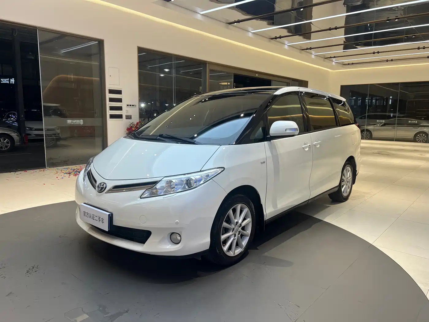 Toyota Previa 2012 2.4L 7-Seater Luxury Edition