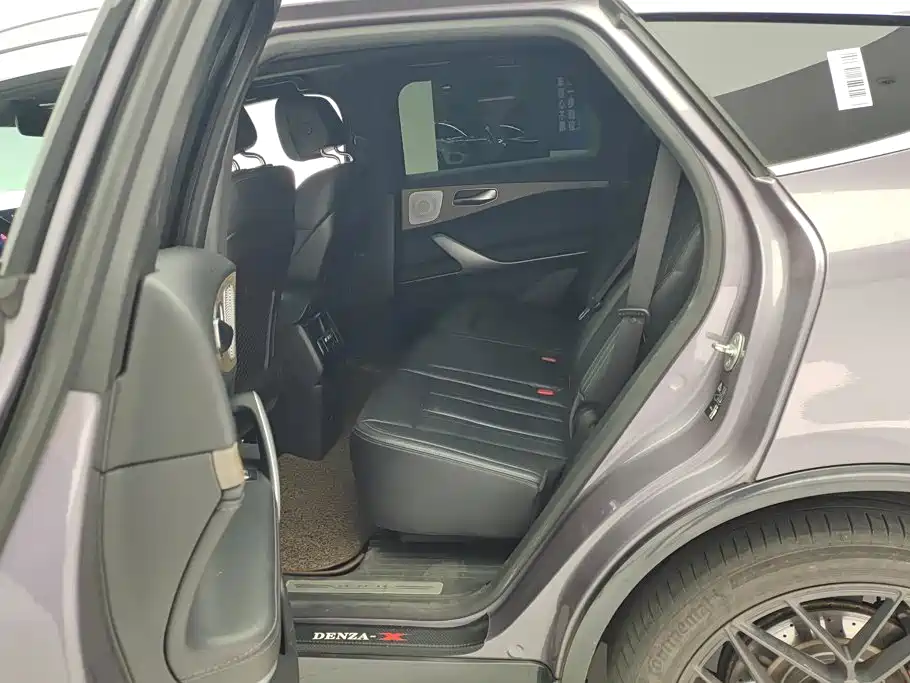 Denza X 2020 2020 Model PHEV Flagship Edition